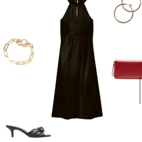 Banana Republic Twist-Neck Satin Dress - Picture 5 of 13